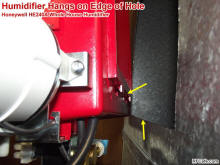 Hang the humidifier body on the bottom of the duct opening - RF Cafe
