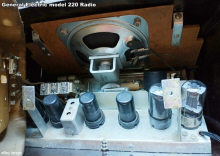 GE model 220 tabletop radio (inside) - RF Cafe
